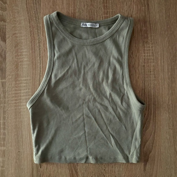 Zara Ribbed Tank Top - Picture 2 of 7